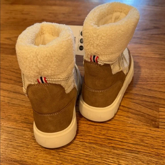 NWT Hunter kids cozy Sherpa waterproof boots size 1 - Picture 6 of 8